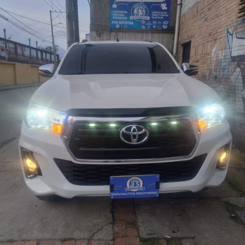 Toyota blanca Serviautos JCS Restoring (1)