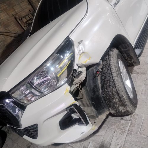 Toyota blanca Serviautos JCS Restoring (5)