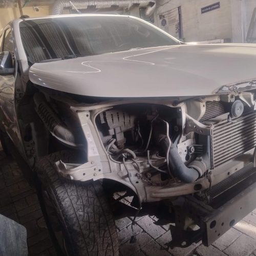 Toyota blanca Serviautos JCS Restoring (6)