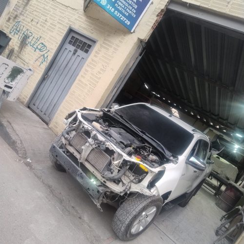Toyota blanca Serviautos JCS Restoring (7)